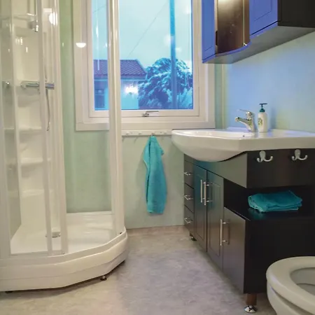 Holiday home 3 Bedroom In Straumsjoen