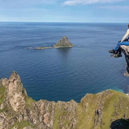 3 Bedroom In Straumsjoen